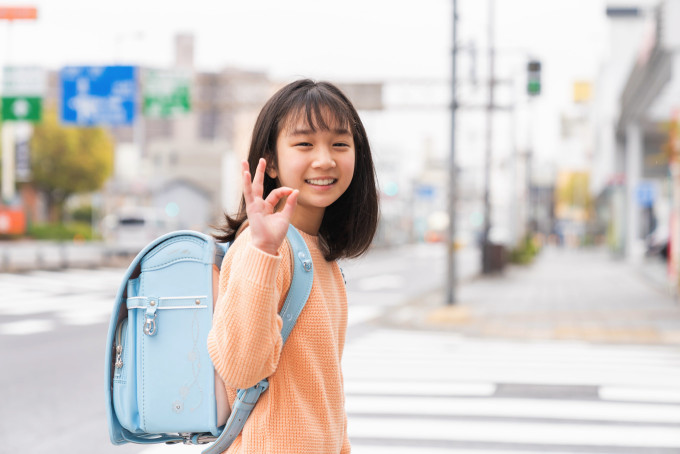 お金の使い方や、お小遣いの使い方を学校や家庭で学ぶ「金融教育の時間」を充実化させる英語の問いはある?