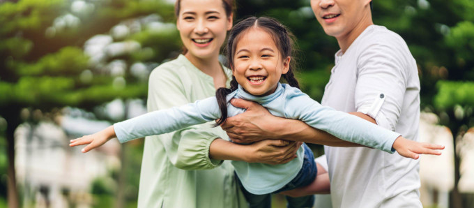 子どもが世界で活躍することを夢見る保護者