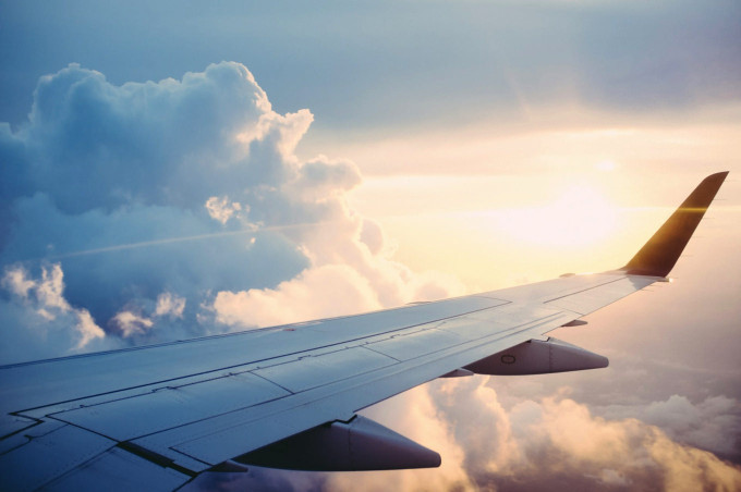 英検受験のプロセスを経て留学・海外進学をした子どもが撮影した飛行機からの景色